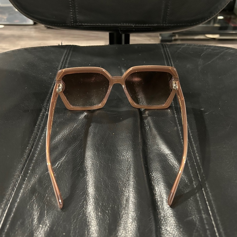 DIFF Chic Oversized light Brown Sunglasses - image 13